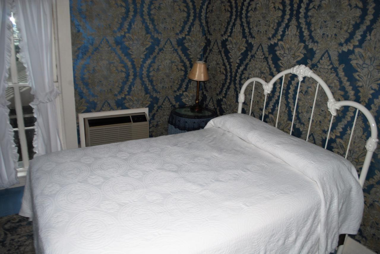 The Historic Park Hotel Put-in-Bay Kültér fotó