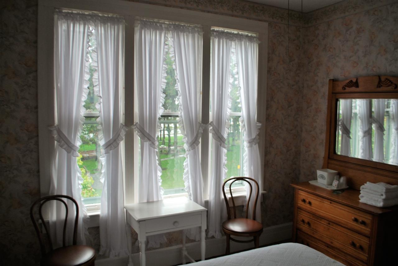 The Historic Park Hotel Put-in-Bay Kültér fotó